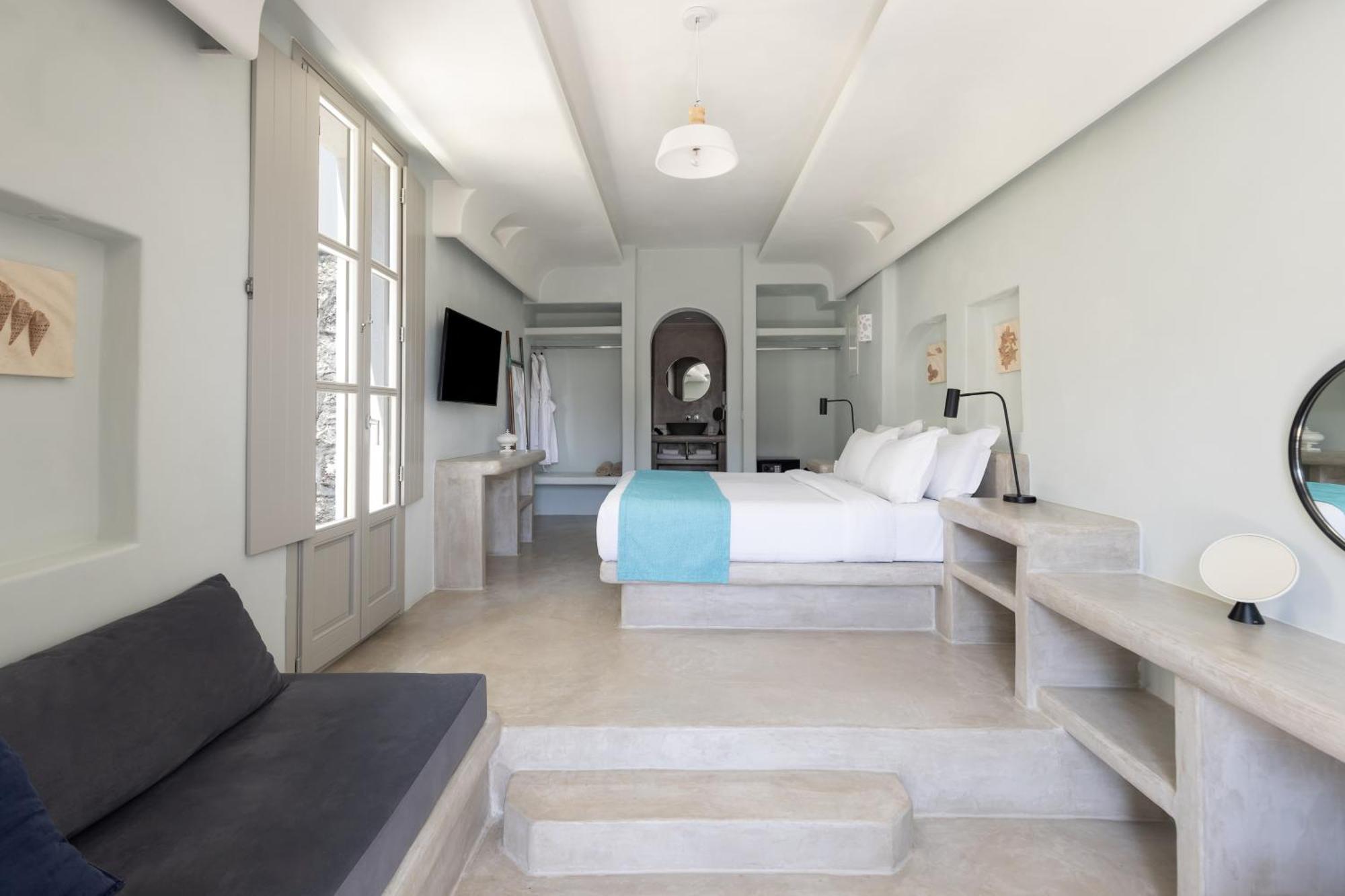 Danae Suites Santorini Oia  Exterior photo